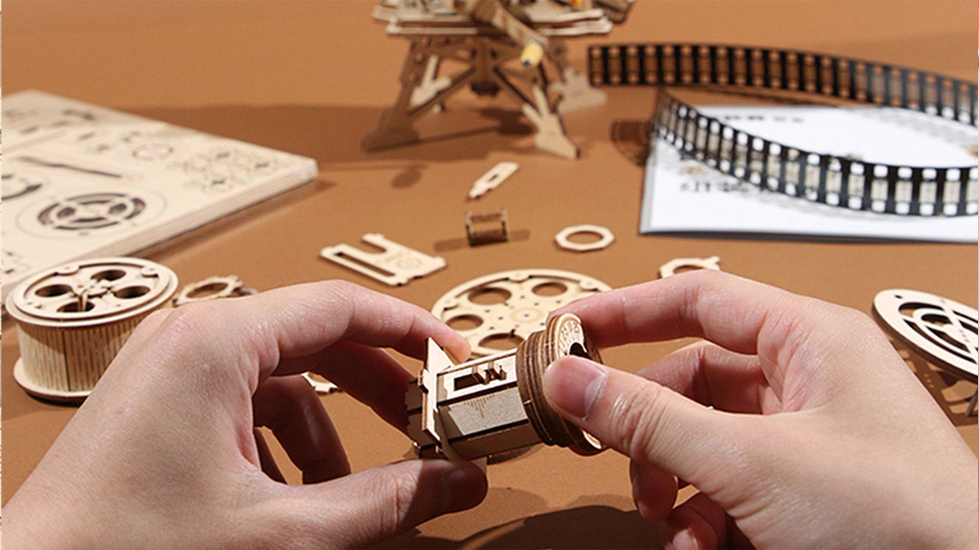 Banner Top 20 Robotime 3D Wooden Puzzle for Beginners