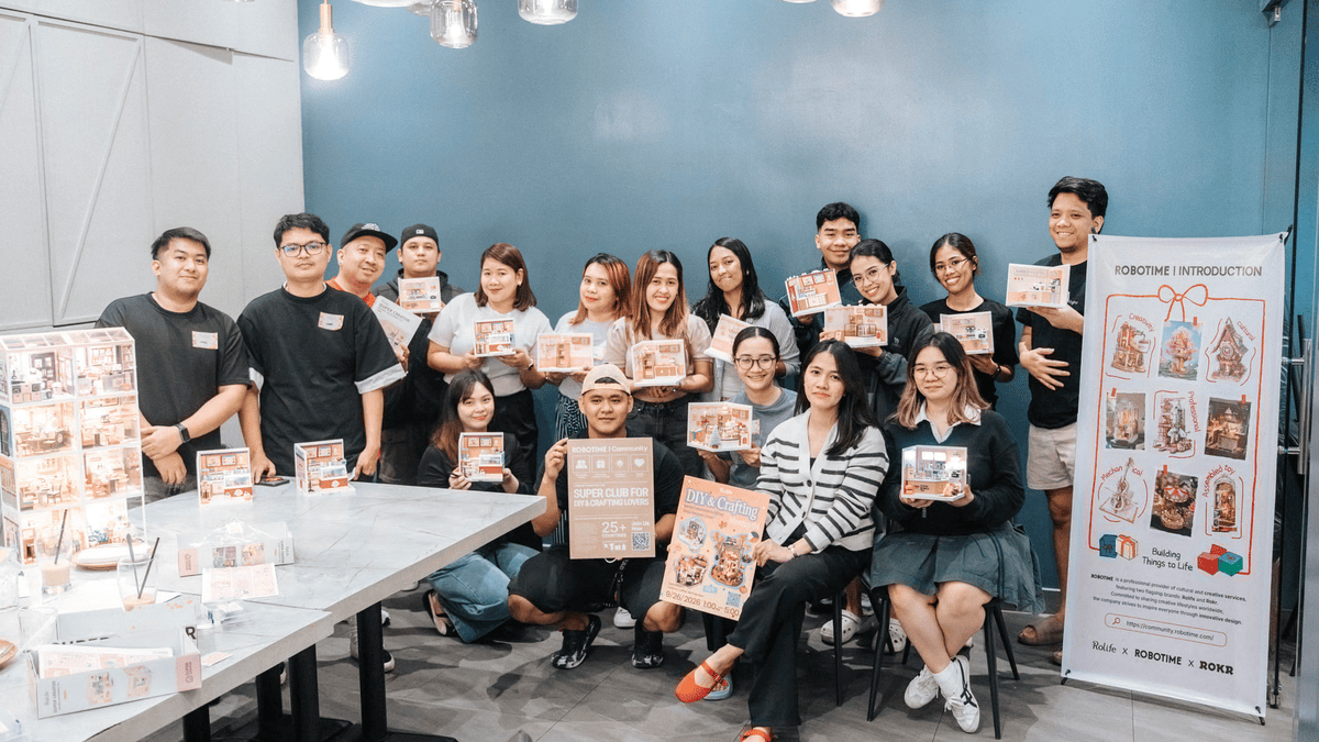 September Sips: A Customization Meetup Built Around Sweet Details