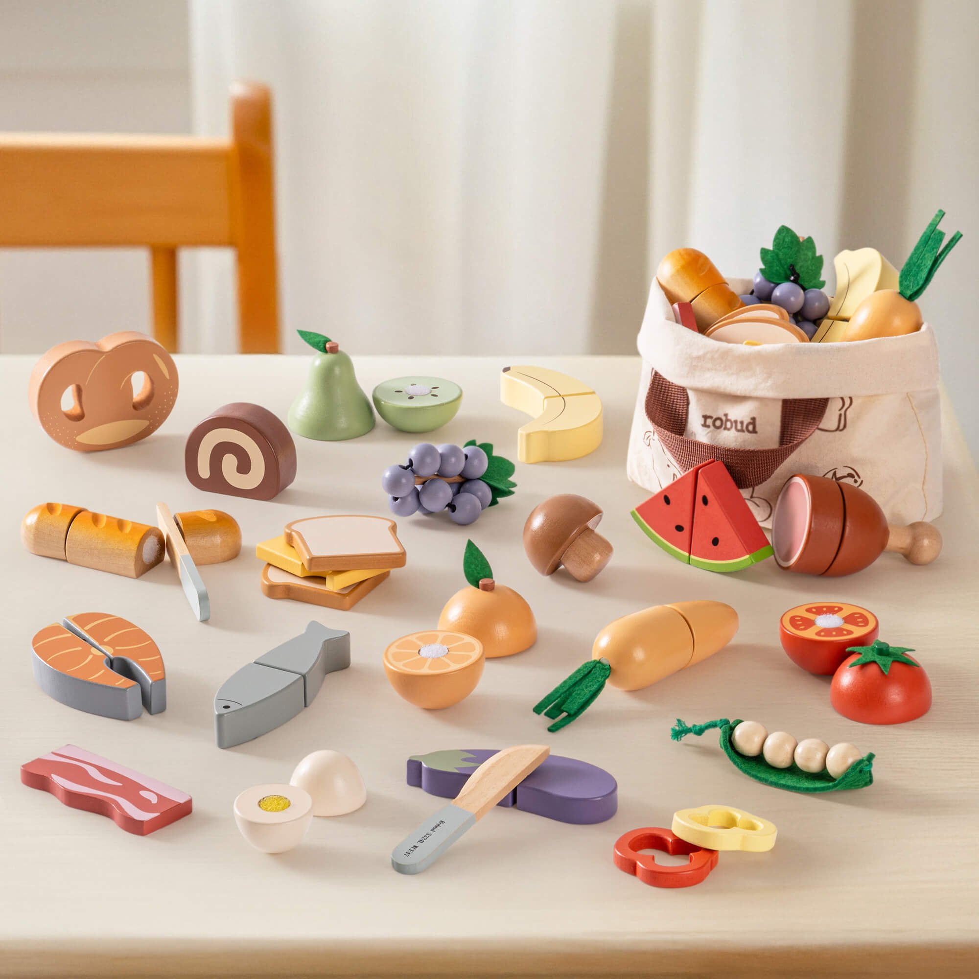 ROBUD Wooden Cutting Food Playset 4-in-1