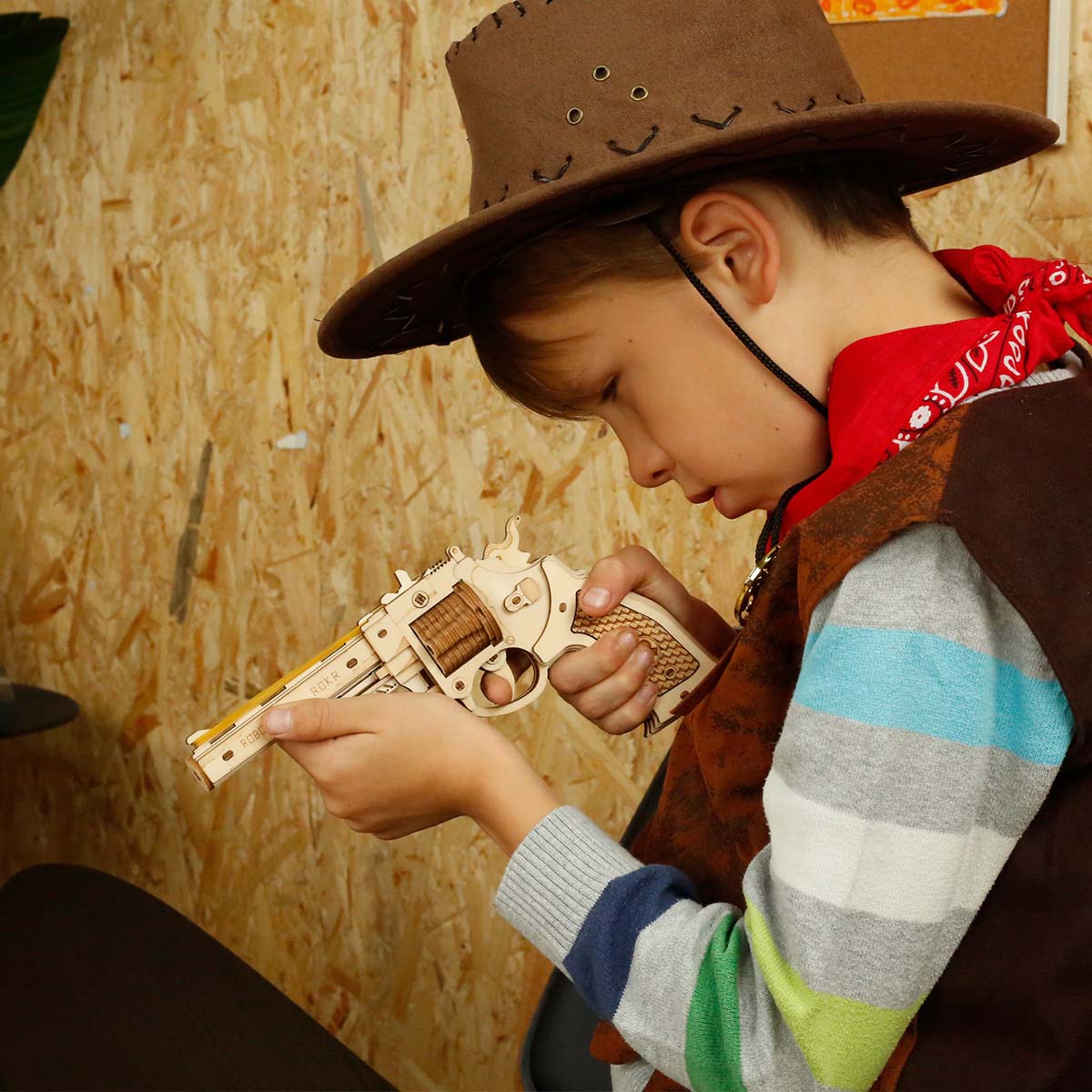 ROKR-pistoolmodel | Corsac M60 LQ401+ Terminator M870 LQ501