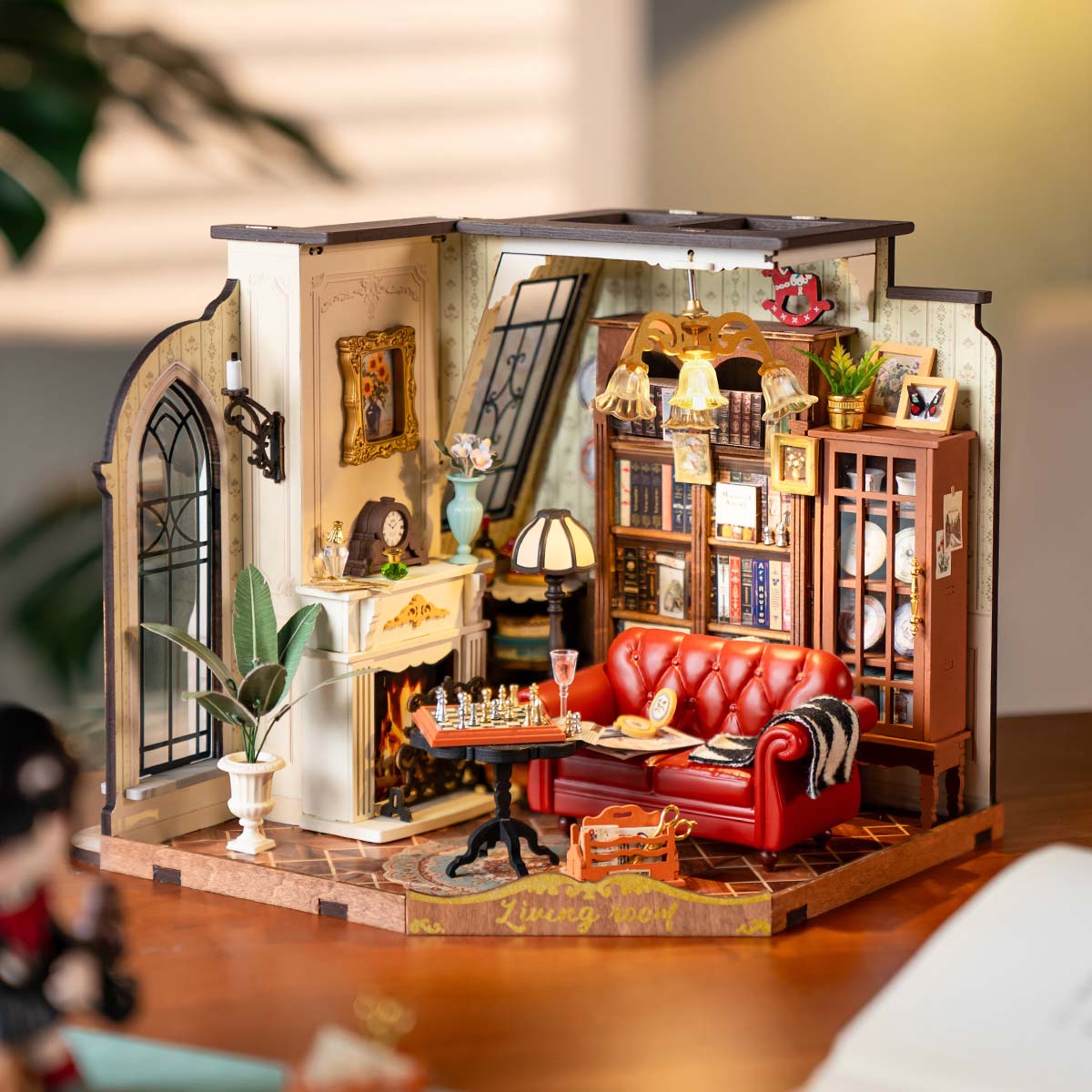 Rolife Catherine's Living Room DIY Miniature House DG175