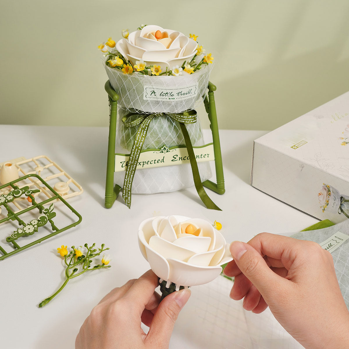 ROKR Witte Camellia DIY 3D Puzzel Model AF011