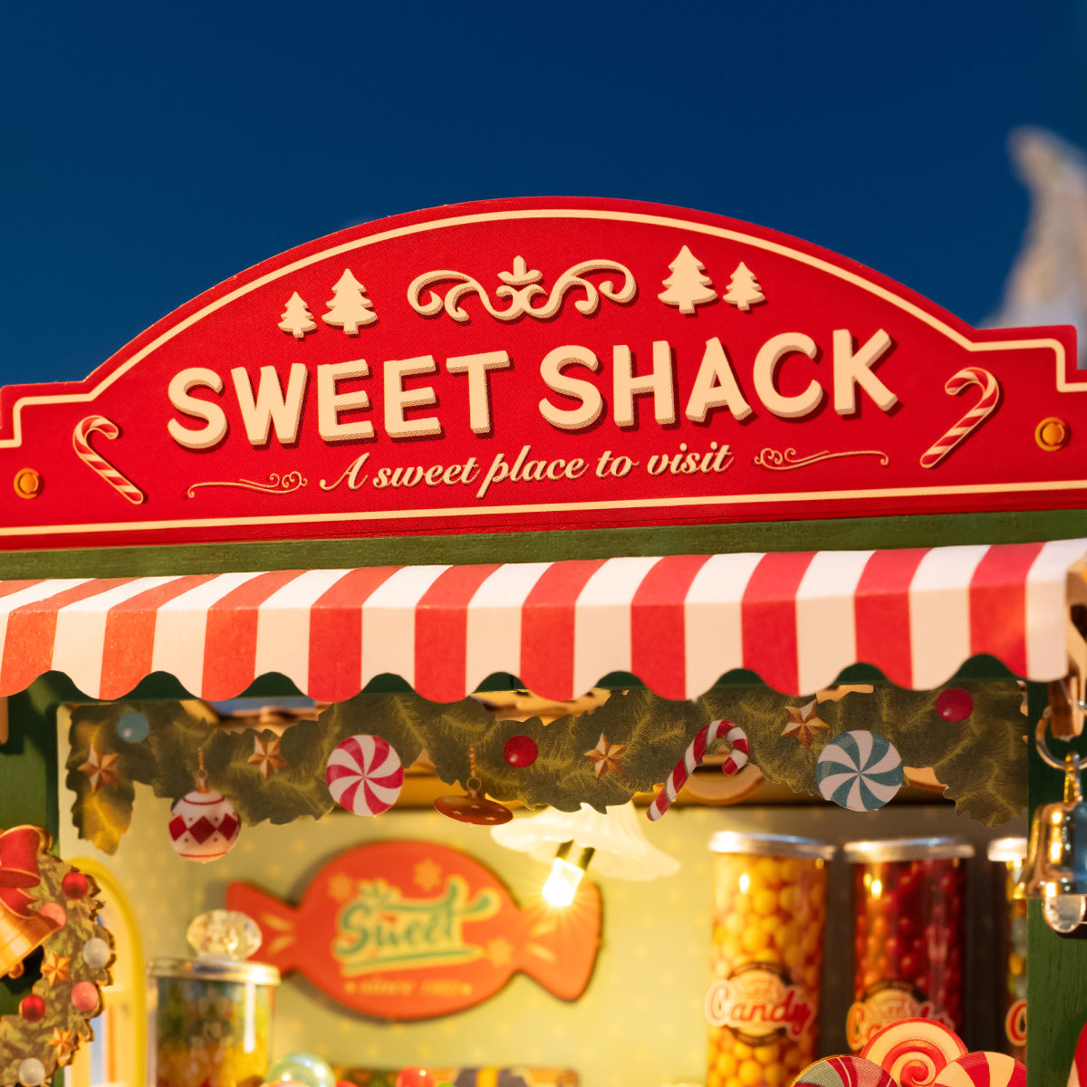 Rolife Présentoir à bonbons de Noël Maison miniature à monter soi-même DS043