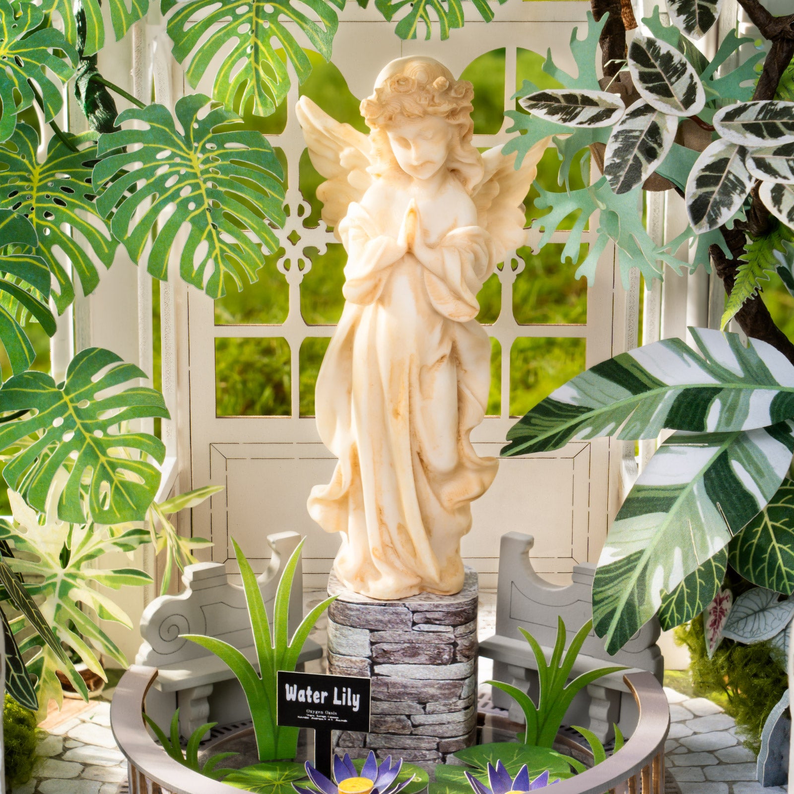 Oxygen Oasis illuminated display scene