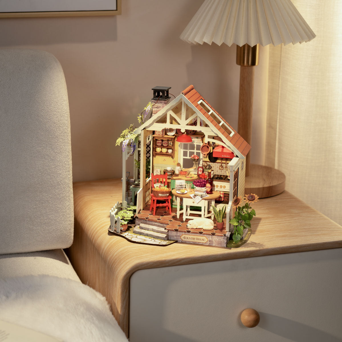 Rolife Sunlit Farmhouse Kitchen DIY Miniaturhaus DH101