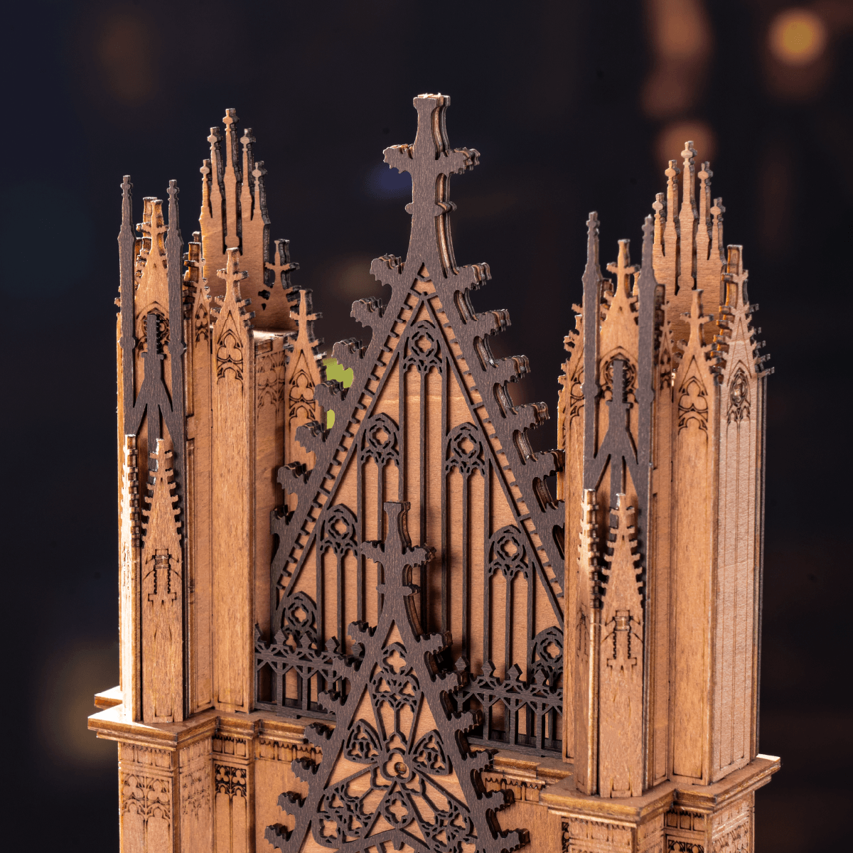 Puzzle en bois 3D Cathédrale à deux tours Rolife TGA01