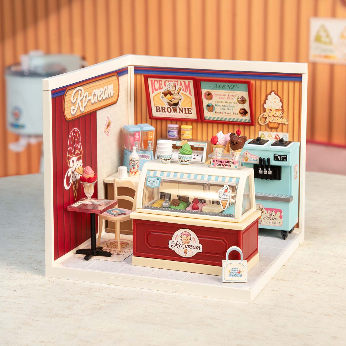 Rolife Flavorful Ice Cream DIY Miniature House DW018B