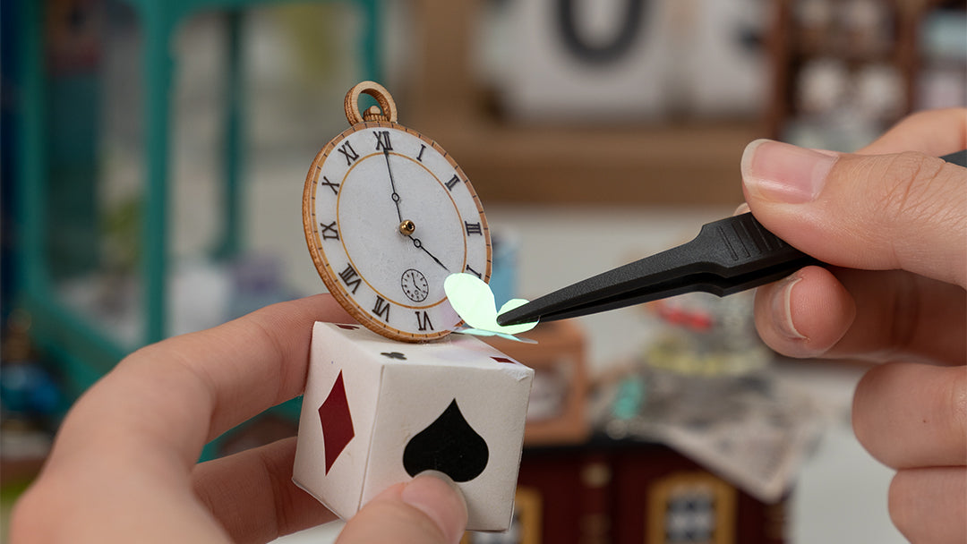 Tweezers included in some Robotime and Rolife miniature kits