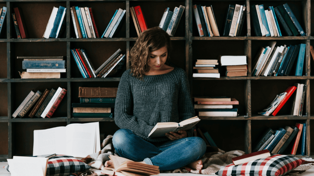 Bookshelf Styling Ideas