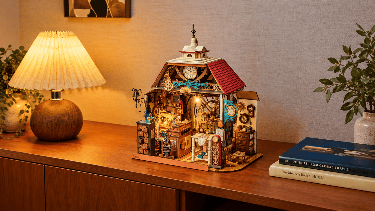 Rolife Clockwise Clocks DIY Miniature House