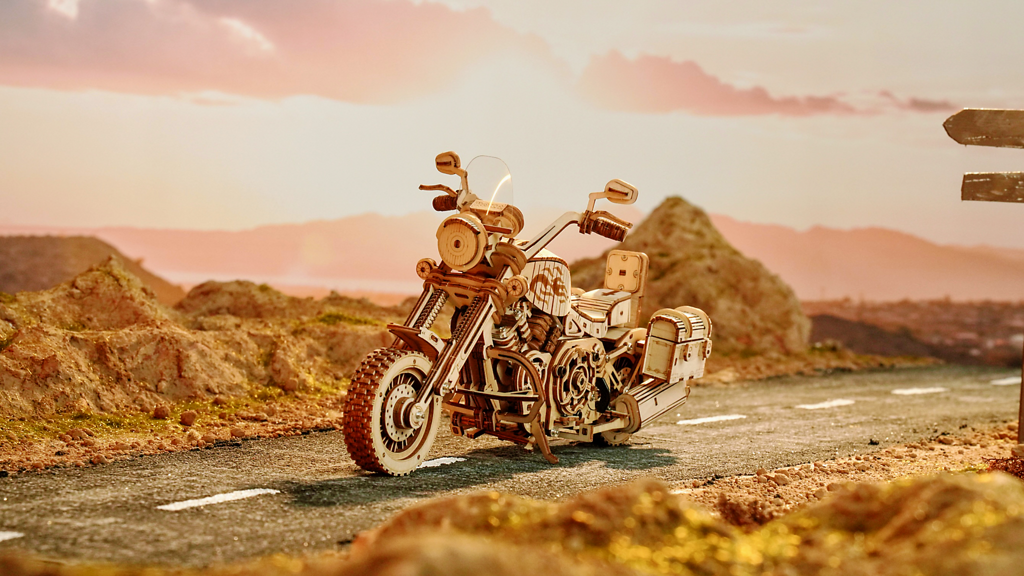 ROKR Cruiser Motorcycle Wooden Puzzle Kit Unleash Your Spirit of Adve