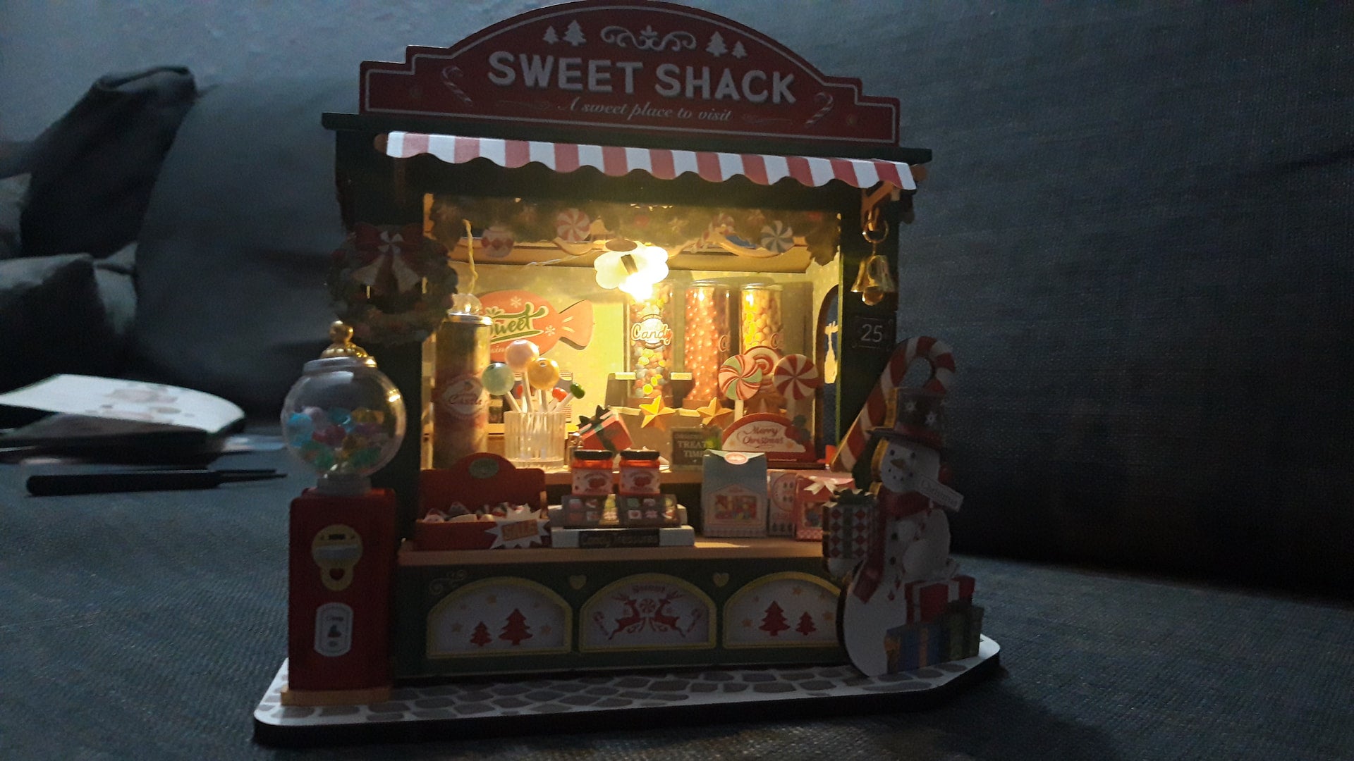 Simply splendid. Andriu's project, the Candy Stand (photo courtesy of Andriu)