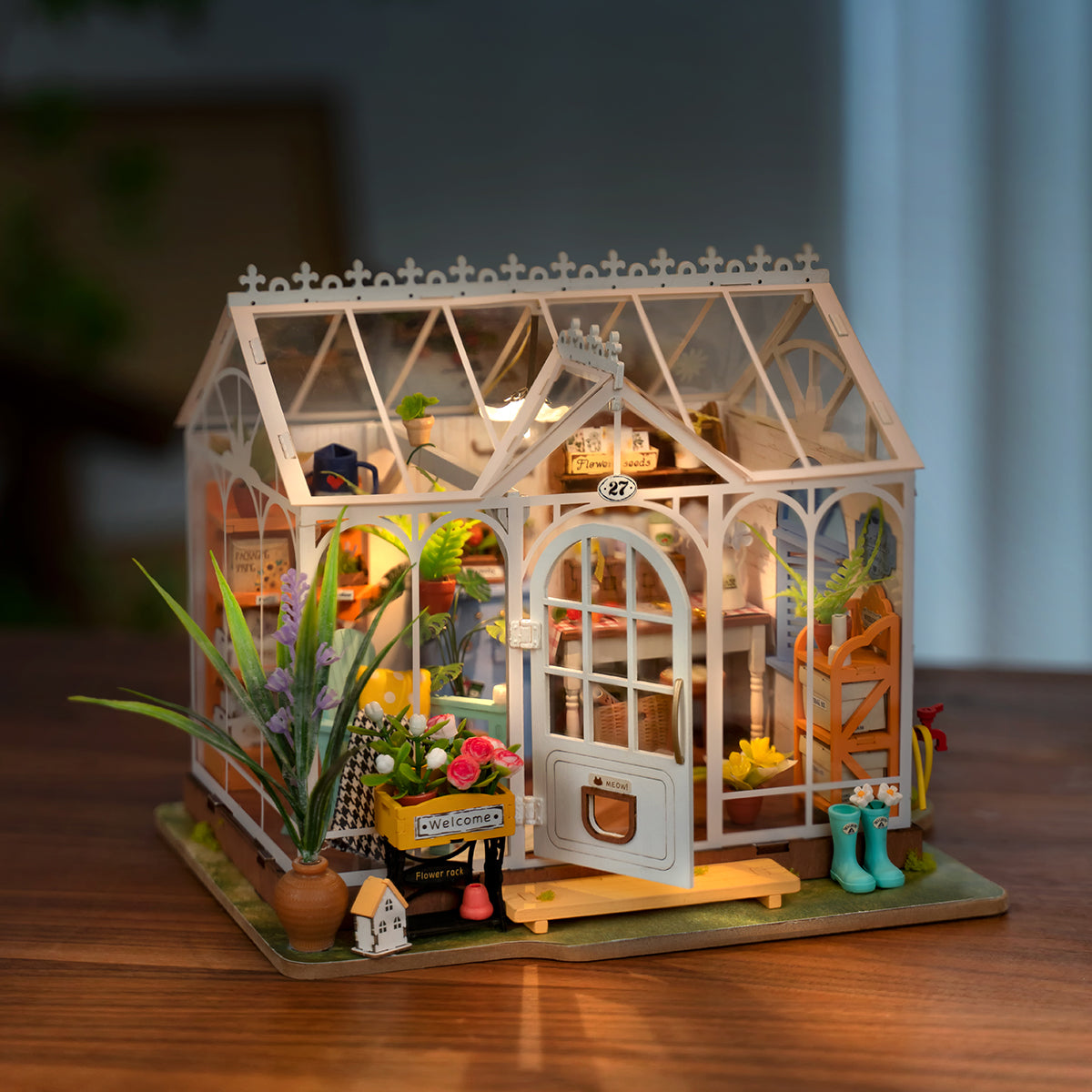 Rolife Dreamy Garden House DIY Miniature House Kit DG163 | Robotime