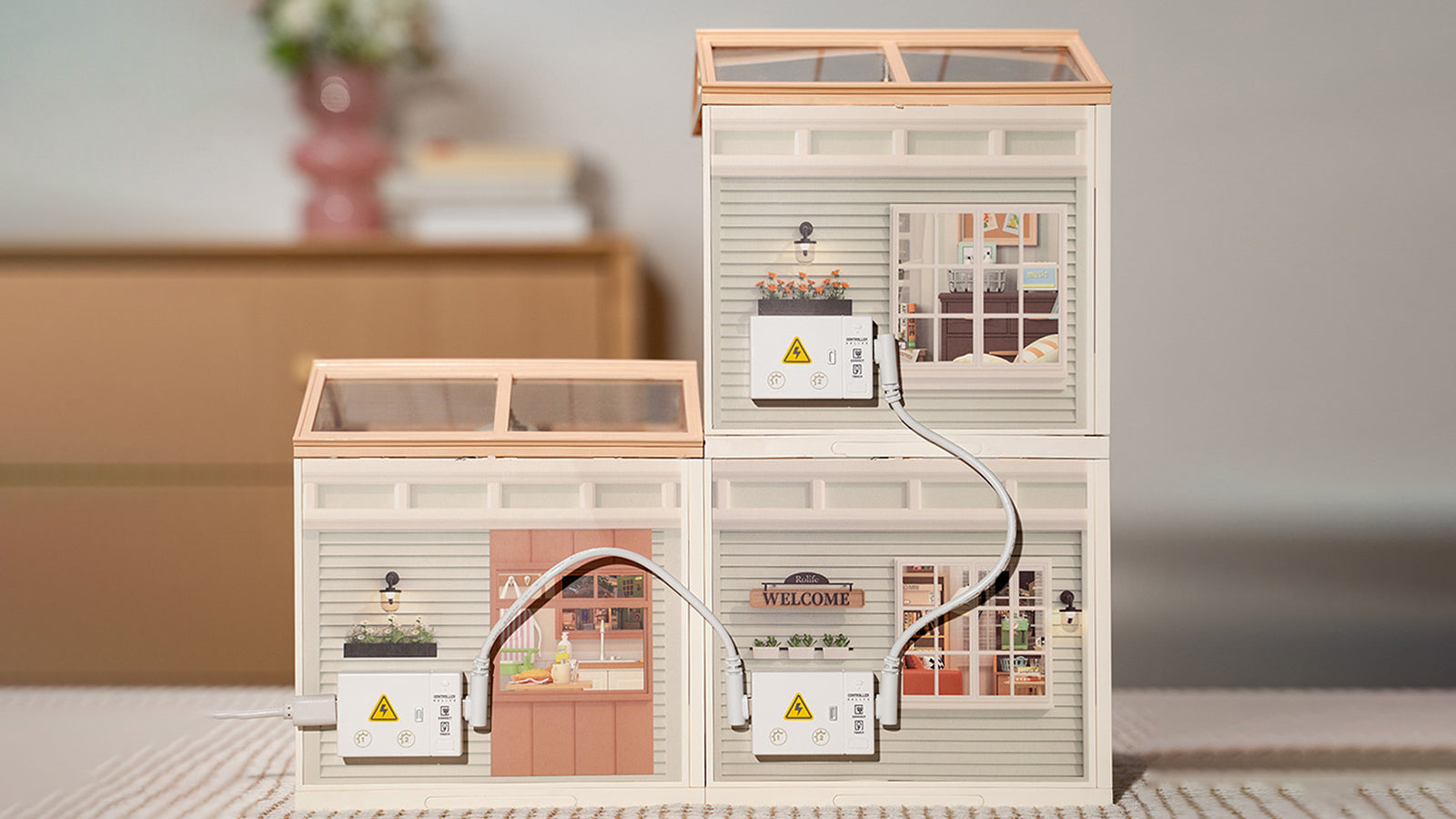 Supporting lighting up multiple houses simultaneously