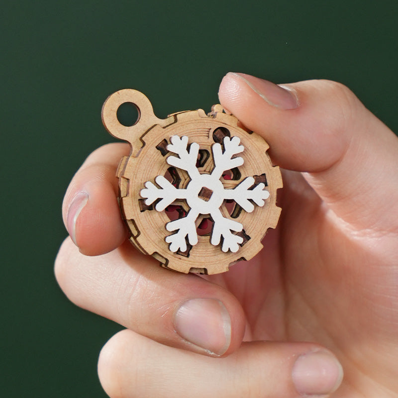 Snowflake Gear Compass