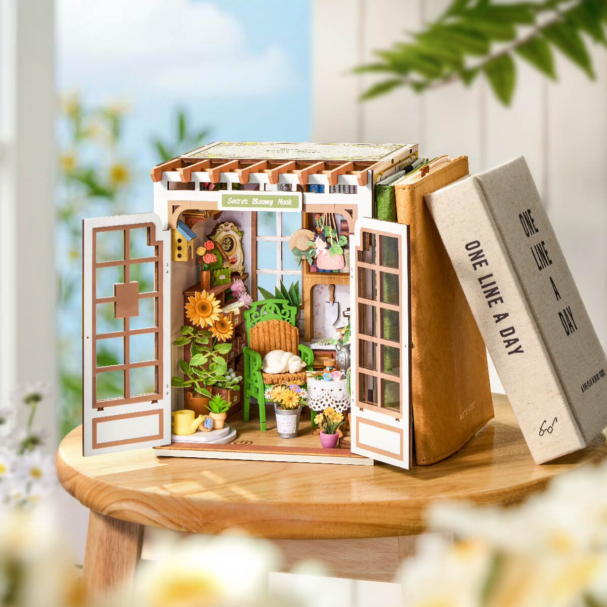 Rolife Secret Bloomy Nook DIY Book Nook TGE04 | Robotime